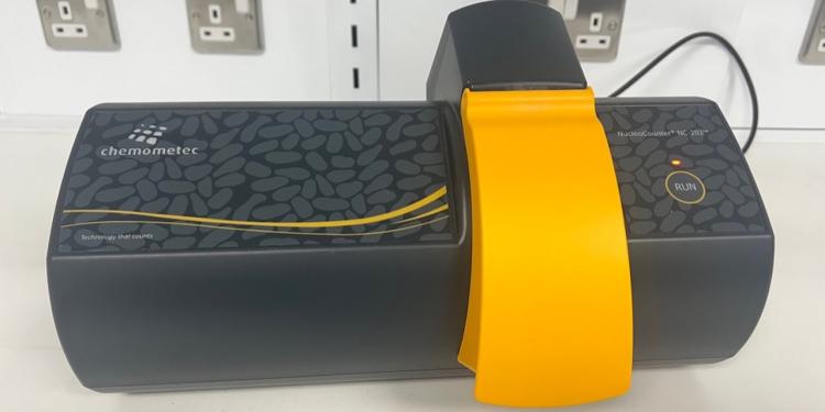 عدً وحساب حيوية الخلايا